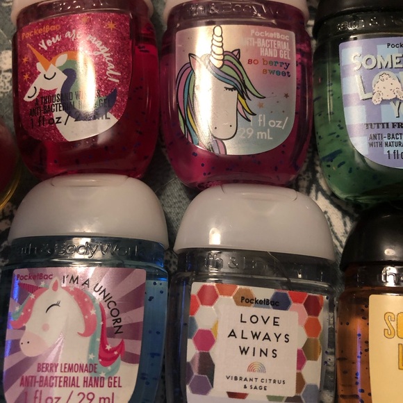 NWT Bath & Body Works Birthday 15 Pc Soap & Sanitizers - Picture 5 of 10